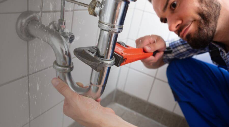 Professional same day plumber services in Smiths Creek, MI